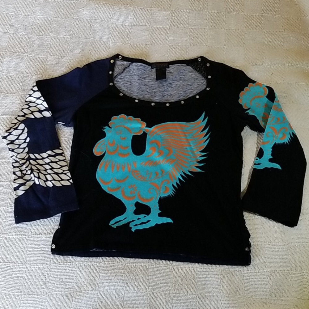 Long sleeve t-shirt